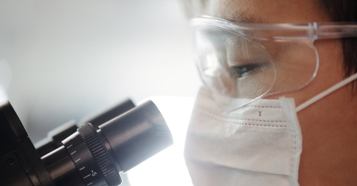 découvrez la cinquième maladie, une infection virale fréquente chez les enfants, souvent caractérisée par une éruption cutanée rouge. apprenez à reconnaître les symptômes, à comprendre les causes et à connaître les traitements disponibles pour cette maladie généralement bénigne.