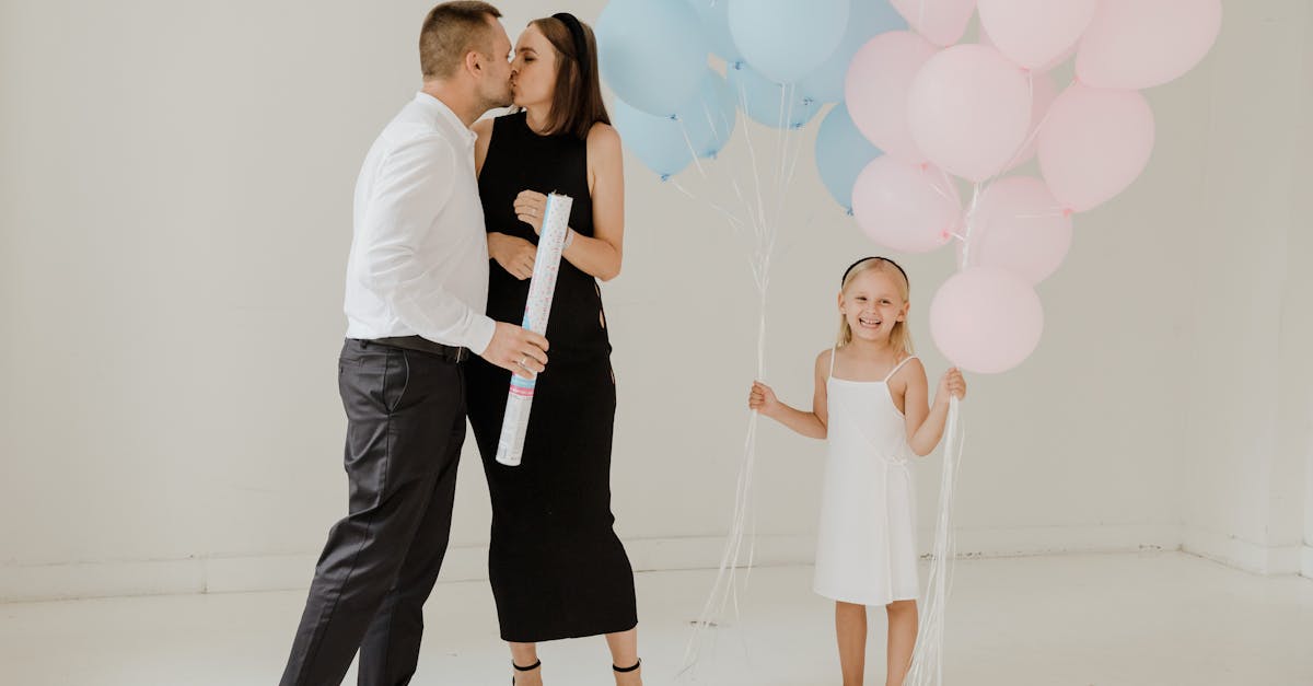 découvrez comment célébrer l'annonce du sexe de votre bébé avec des idées créatives et originales pour un gender reveal inoubliable. partagez des moments de joie avec vos proches tout en révélant le grand secret!