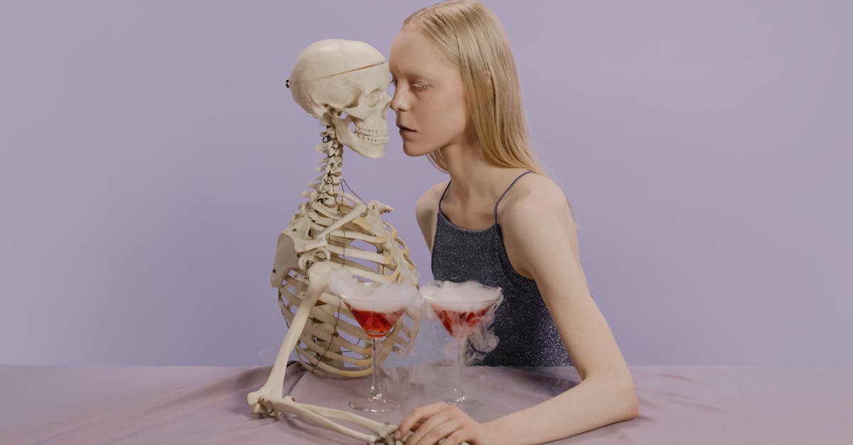 découvrez l'univers captivant d'halloween, entre traditions effrayantes, costumes créatifs et recettes d'automne. préparez-vous pour une nuit magique remplie de frissons et de surprises !