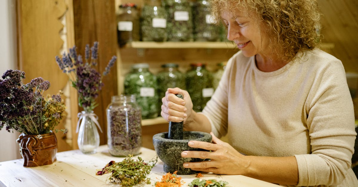 découvrez des remèdes maison efficaces et naturels pour soulager divers maux du quotidien. apprenez à utiliser des ingrédients simples présents dans votre cuisine pour améliorer votre bien-être et favoriser une santé optimale.