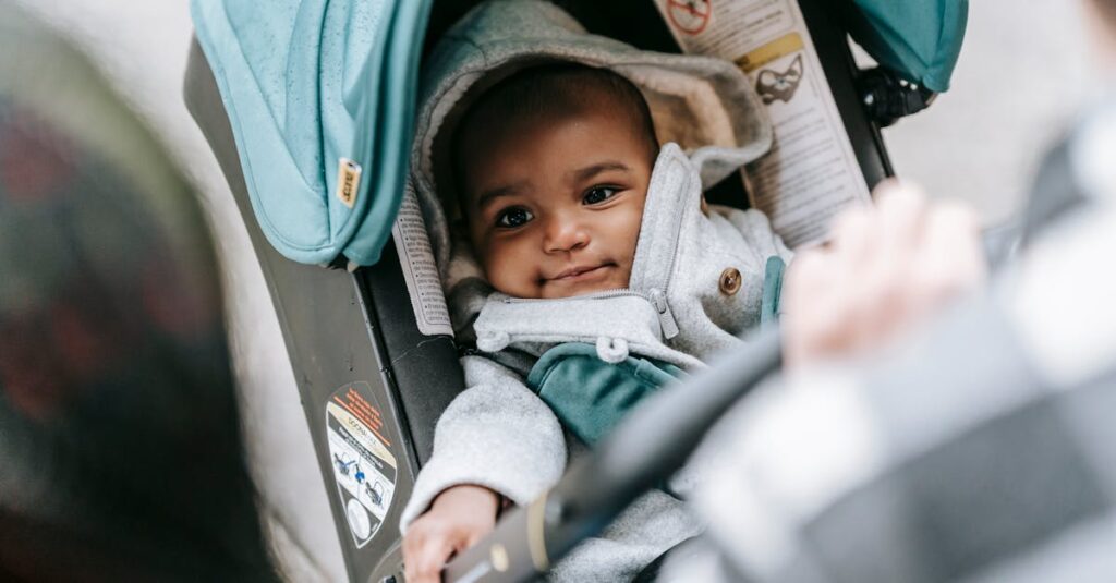 découvrez les étapes clés du développement infantile, de la naissance aux premiers pas. comprenez les compétences motrices, cognitives et émotionnelles qui se forment durant cette période cruciale. apprenez comment soutenir efficacement la croissance et le bien-être de votre enfant.