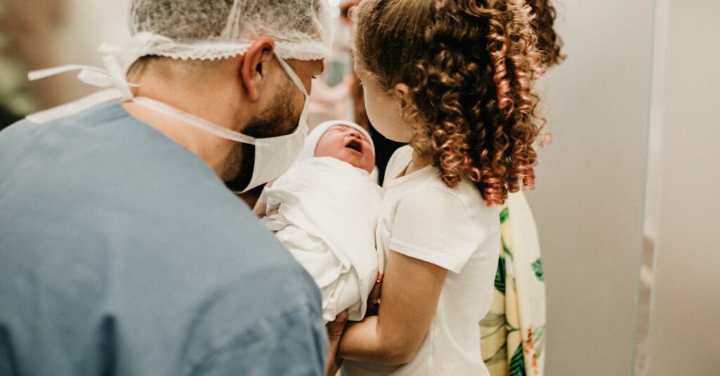 découvrez les meilleures astuces pour introduire votre bébé à votre chien en toute sécurité. apprenez à créer une atmosphère harmonieuse entre votre enfant et votre animal, avec des conseils pratiques pour favoriser une relation positive et respectueuse.