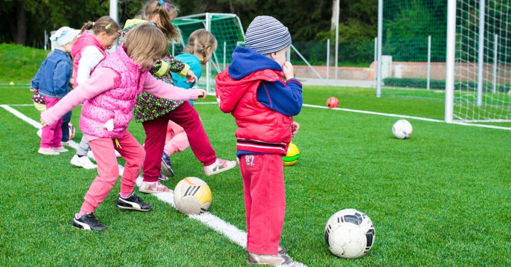 découvrez un guide complet sur le jardin d'enfants, incluant des conseils sur l'apprentissage précoce, le développement social et émotionnel, ainsi que des activités ludiques pour stimuler la créativité des tout-petits.