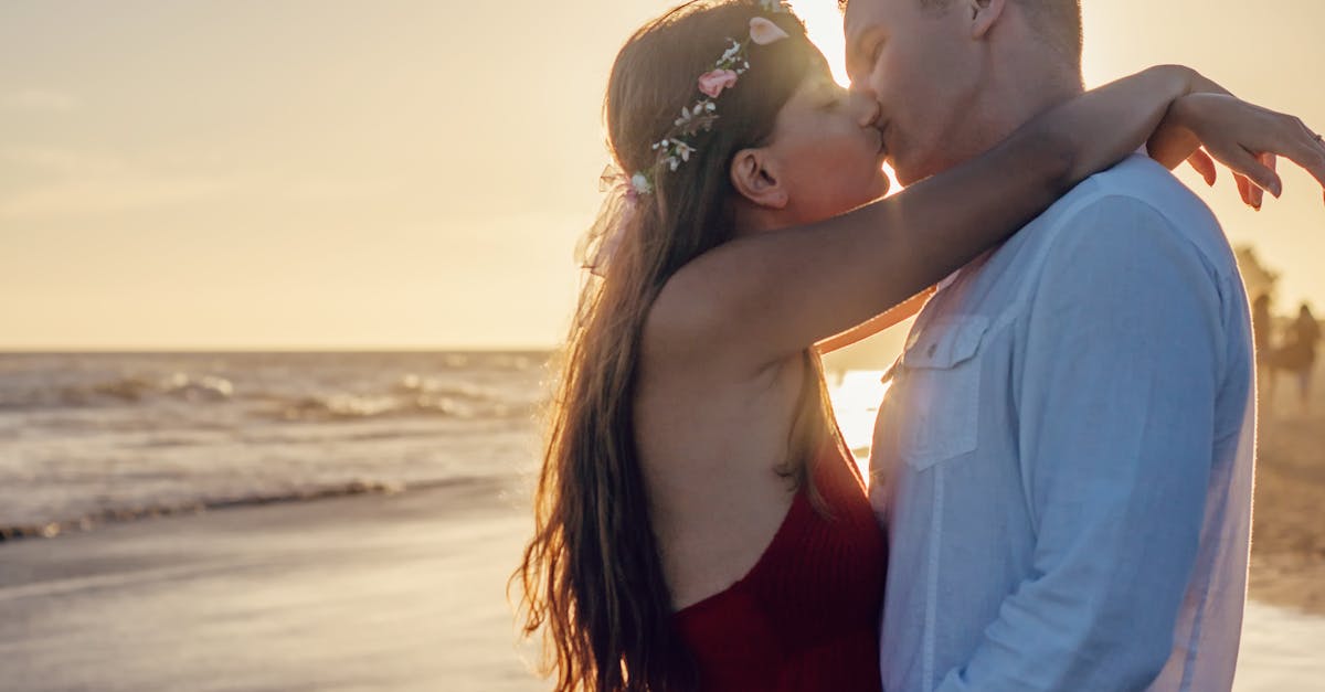 découvrez l'art du baiser : ses différentes techniques, significations et l'impact qu'il peut avoir sur les relations. explorez les émotions et les connexions créées par ce geste intime, tout en apprenant des conseils pour améliorer vos moments de tendresse.