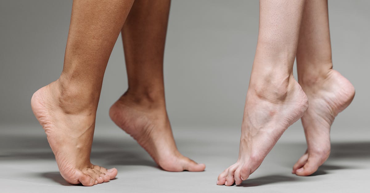 découvrez les causes et les remèdes contre les crampes aux jambes. apprenez à soulager ce phénomène douloureux et à prévenir son apparition grâce à des conseils pratiques et des astuces simples.