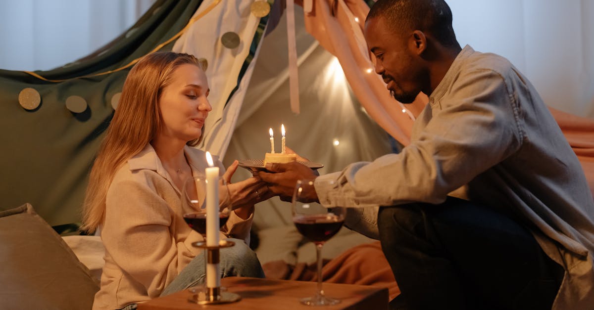 exprimez vos sentiments avec une déclaration d'amour sincère. découvrez des idées et des exemples pour partager vos émotions avec la personne qui fait battre votre cœur. que ce soit à l'écrit ou à l'oral, trouvez l'inspiration pour créer un moment inoubliable.