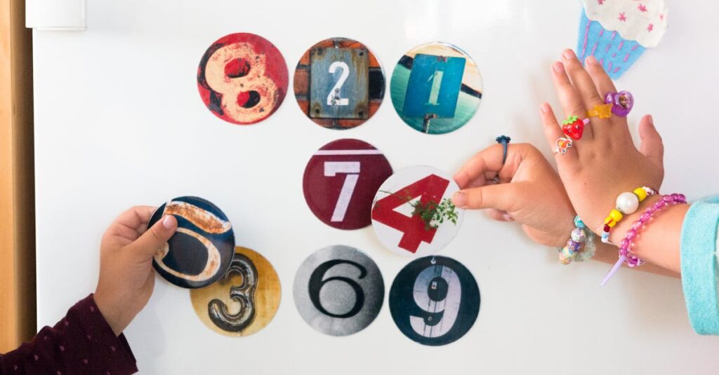découvrez notre collection de magnets uniques et originaux pour personnaliser votre réfrigérateur ou vos tableaux. parfaits comme souvenirs, cadeaux ou pour ajouter une touche personnelle à votre décoration intérieure.