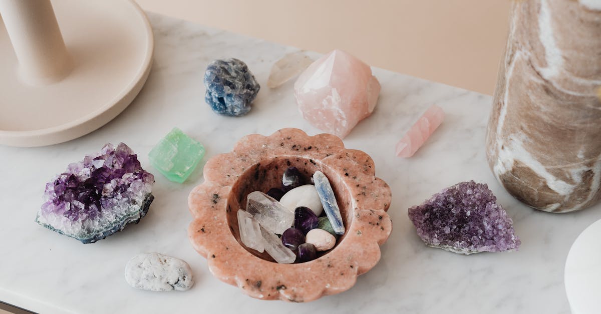découvrez l'univers fascinant des billes, des jeux classiques aux artisans qui les fabriquent. plongez dans l'histoire, les techniques et les différentes variétés de billes pour petits et grands.