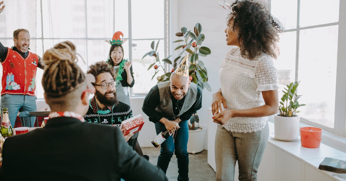 découvrez une sélection de jeux de fête amusants et engageants qui garantiront des moments inoubliables entre amis ou en famille. que ce soit pour un anniversaire, une soirée entre amis ou une réunion, nos idées de jeux apporteront joie et divertissement à votre événement.