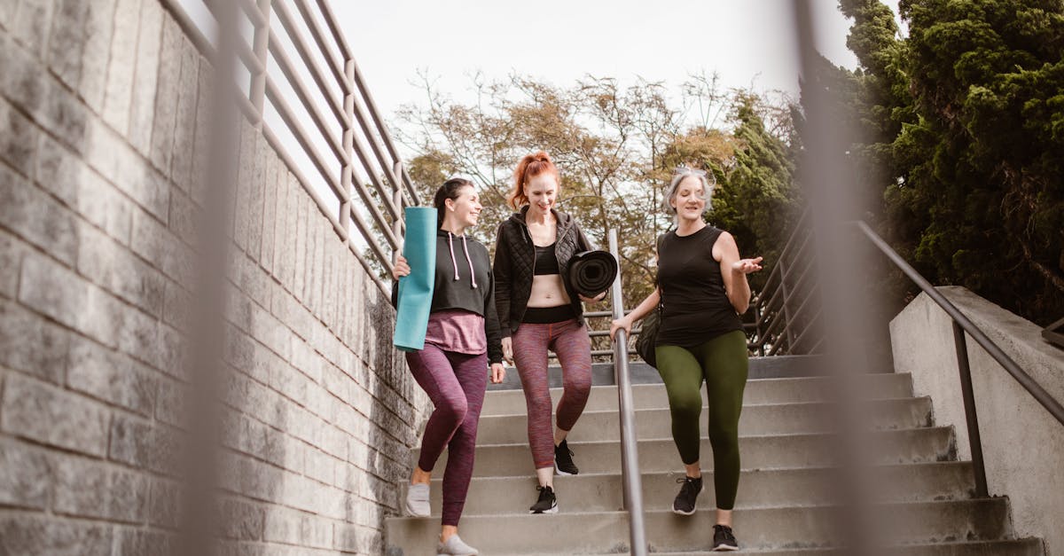 découvrez des activités bien-être adaptées aux femmes enceintes pour favoriser la santé physique et mentale durant la grossesse. relaxation, exercices doux et conseils pratiques pour une maternité épanouie.
