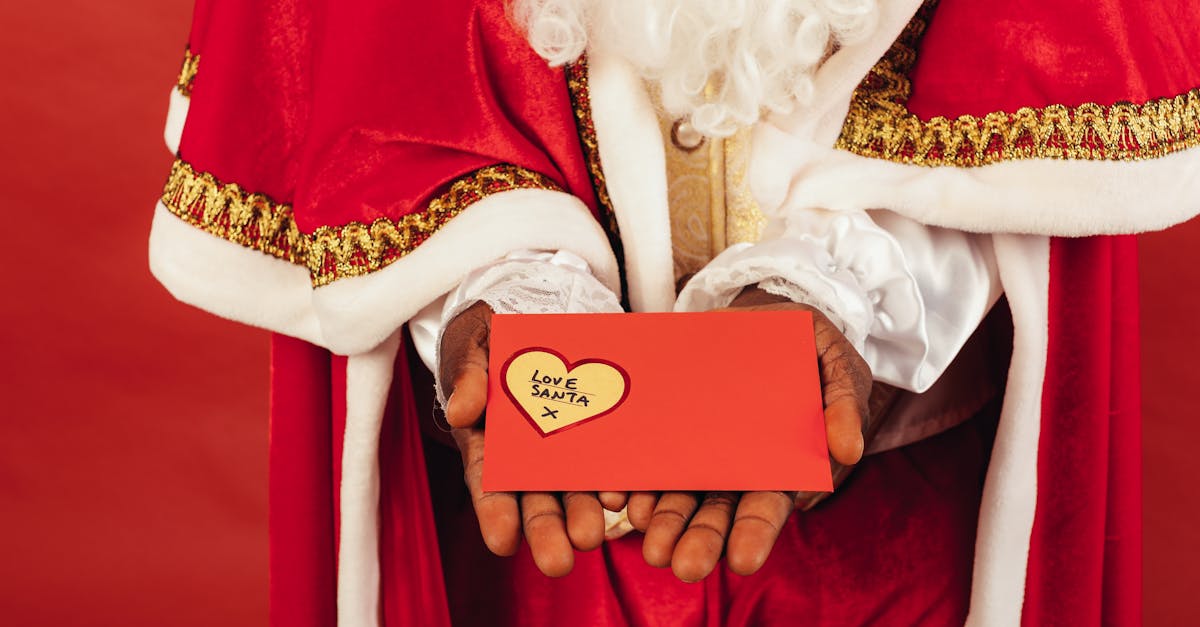 découvrez la magie des lettres du père noël ! offrez à vos enfants une expérience inoubliable avec des lettres personnalisées du père noël, pleines de surprises et de bienveillance. éveillez leur imagination et faites de chaque noël un moment exceptionnel.