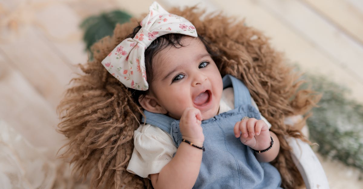 découvrez les comportements des tout-petits et apprenez à les comprendre. explorez des conseils pratiques pour gérer les défis du quotidien et favoriser le développement positif de votre enfant. informez-vous sur les étapes clés du développement et les stratégies pour encourager un comportement adapté chez les jeunes enfants.