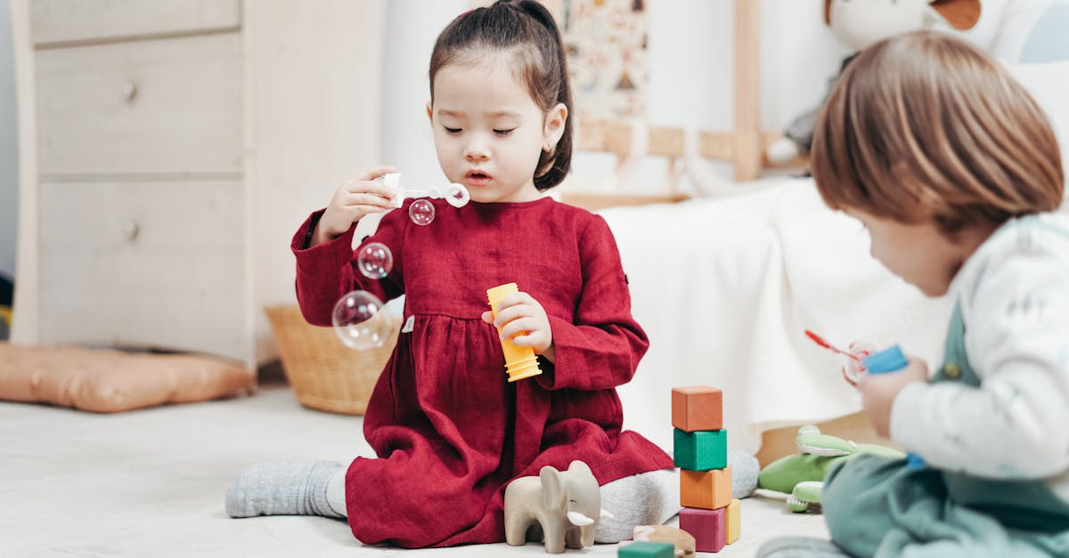 découvrez notre guide complet sur les tout-petits : conseils parents, développement, jeux éducatifs et bien-être pour accompagner vos enfants de 1 à 3 ans dans cette période cruciale de leur vie.