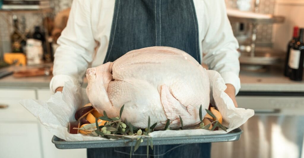 découvrez des idées créatives pour réutiliser vos restes de dinde. des recettes savoureuses et faciles à réaliser pour transformer les restes de votre fête en plats délicieux qui raviront toute la famille.